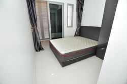 # 1 Loft (D14), Apartment #584987831